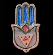 hamsa with triangle